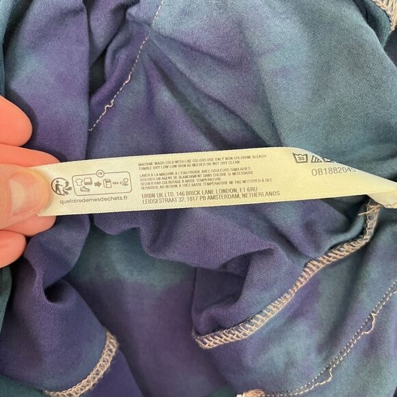 đ Free People Hot Shot Tee Romper in Custom Tie Dye Blue & Purple SZ Small - Picture 10 of 10